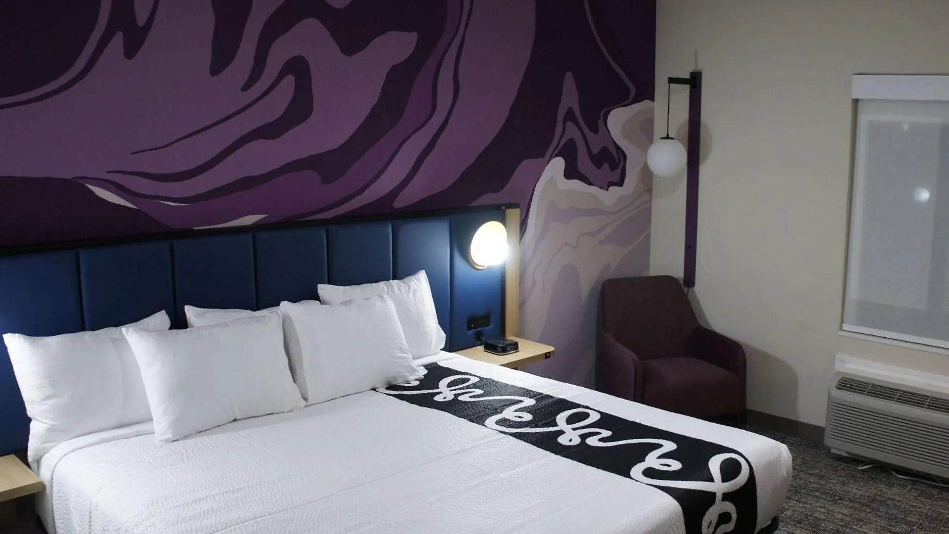 La Quinta Inn & Suites By Wyndham Memphis East